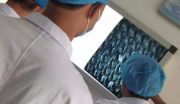 我院成功开展首例膝关节单髁置换术