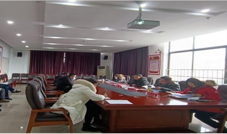 毕节市第三人民医院党委理论 学习中心组第二次集中学习研讨会召开